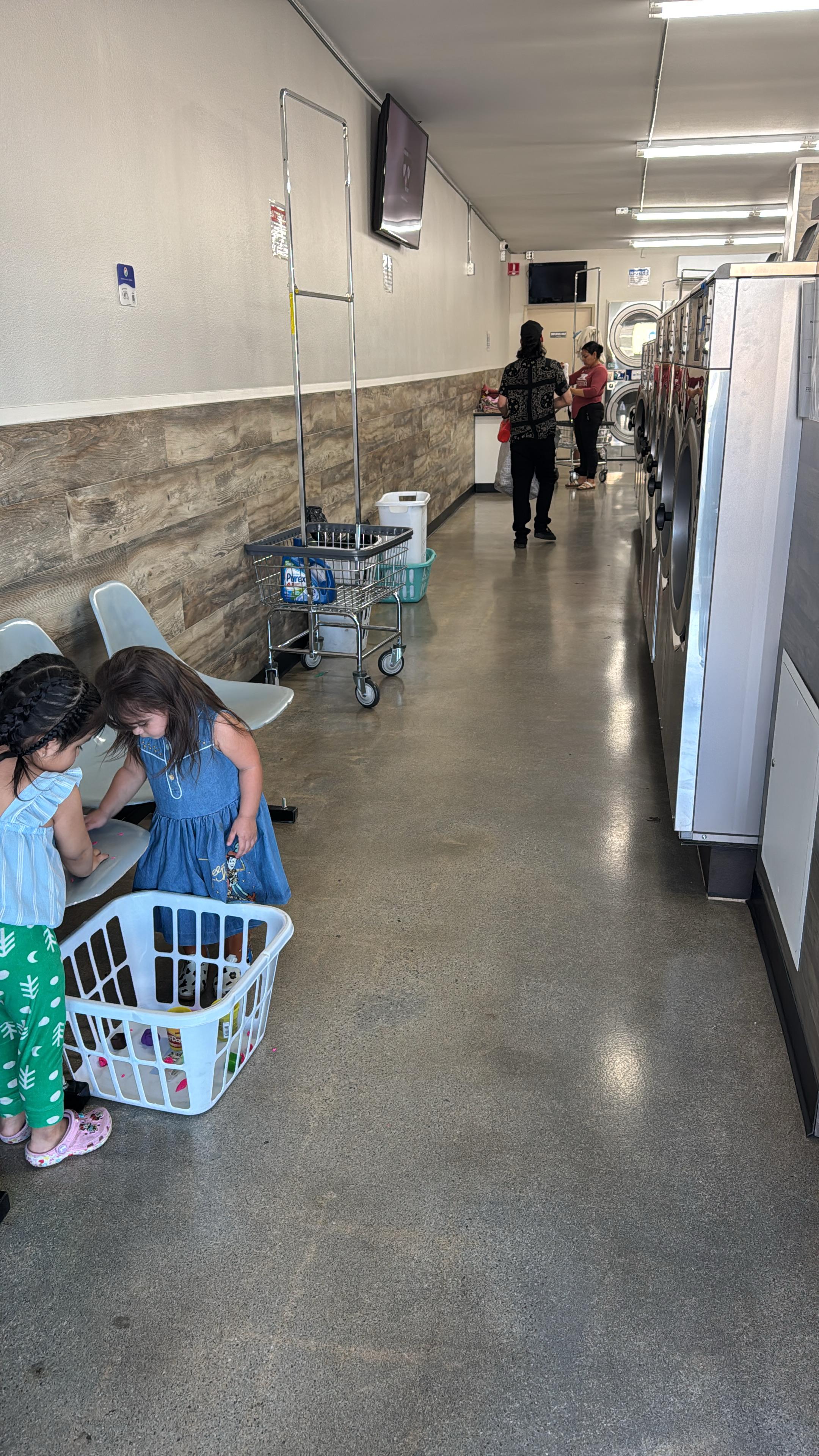 Self Serve Laundry Hacienda Heights Ca (1)